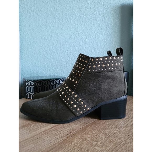 Topshop | "Buddy" Studded Ankle Booties - Olive - Picture 3 of 8